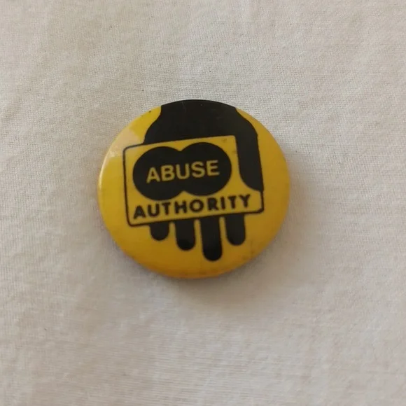 SET OF 10 Vintage 80s Political Punk Rock Pinback Buttons in Various Sizes - Picture 12 of 16